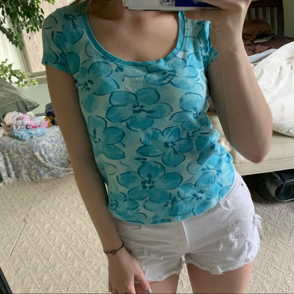 Short sleeve - Picture 1 of 3
